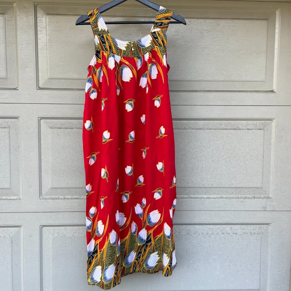 Vintage Island Basics Red Floral Muumuu Dress Hawaiian Cotton Midi Medium